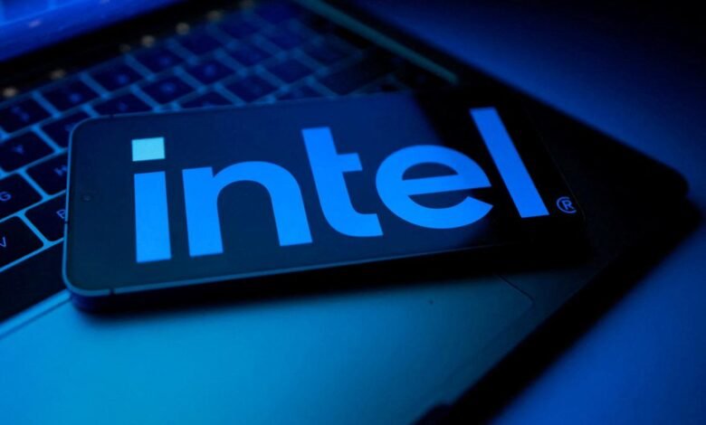 Intel anuncia la sacudida ejecutiva clave, dice que el jefe de productos Holthaus saldrá Intel anuncia la sacudida ejecutiva clave, dice que el jefe de productos Holthaus saldrá