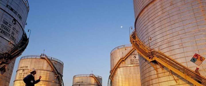 Independientemente de las sanciones de los Estados Unidos, India todavía está comprando petróleo crudo ruso.