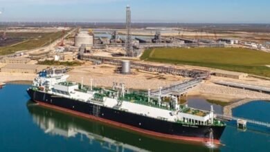 Advertencia de petróleo grande sobre la adquisición de GNL