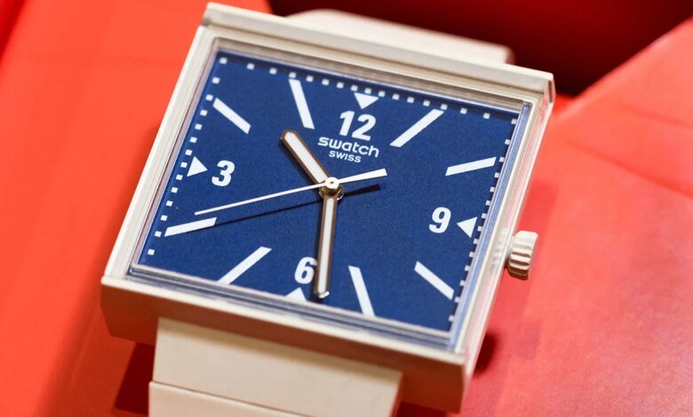 Swatch se burla del 39% de Trump en Suiza con un reloj especial Swatch se burla del 39% de Trump en Suiza con un reloj especial