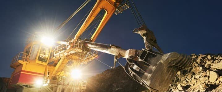 Los comerciantes gigantes de petróleo comenzaron a comprar el comercio físico en uranio.