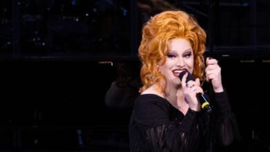 El menú de operación ‘Oh, Mary’ del monzón de Jinkx incluye dos increíbles piezas de Chapell Roan Deep