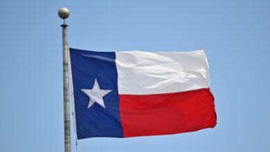 5 Las universidades de Texas parecen prohibir la discusión de las identidades trans y no binarias en las clases