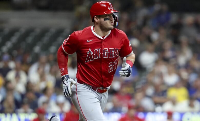 Mike Trout de Angels alcanzó la carrera número 400, el 59º jugador en la historia de MLB para completar el milagro Mike Trout de Angels alcanzó la carrera número 400, el 59º jugador en la historia de MLB para completar el milagro
