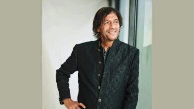 ¡Una reunión de inodoro le ha dado a Chunki Pandey su descanso de película!