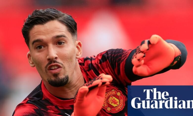 Altay Bayindir permanecerá como United No 1 para Manchester Derby a pesar de la firma de Lammens | Manchester United Altay Bayindir permanecerá como United No 1 para Manchester Derby a pesar de la firma de Lammens | Manchester United