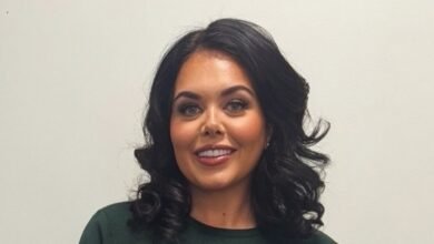 Scarlett Mofat demuestra una increíble conversión de pérdida de peso después de cavar dietas extremas