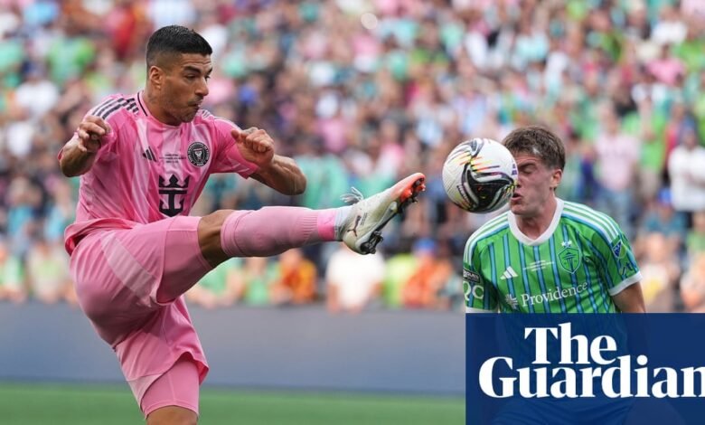 Luis Suárez escupe al empleado contrario después de que Seattle vence a Miami por 3-0 en la final de la Copa Leagues | MLS Luis Suárez escupe al empleado contrario después de que Seattle vence a Miami por 3-0 en la final de la Copa Leagues | MLS