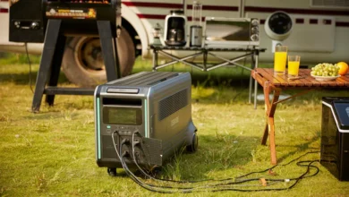 Por qué las estaciones de energía portátiles son esenciales para su aventura de campamento canadiense
