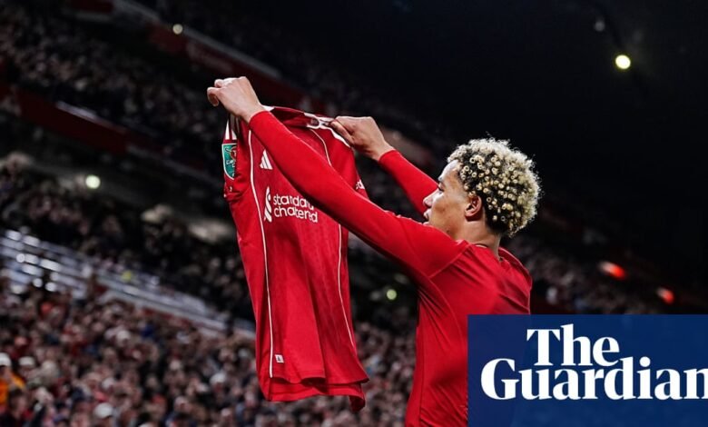 Ekitiké vio rojo después del ganador en Liverpool cuando Isak abrió una cuenta contra Saints | Copa Carabao