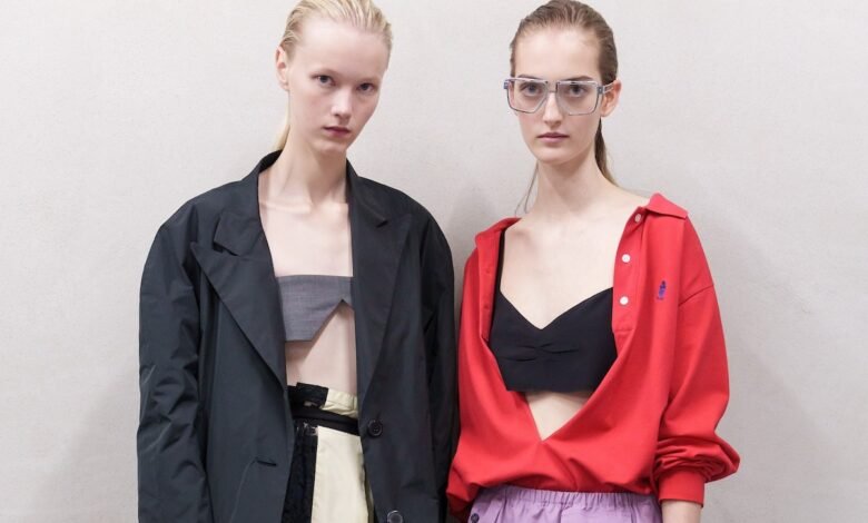 Miuccia Prada y Raf Simons descubren una nueva elegancia y una nueva libertad