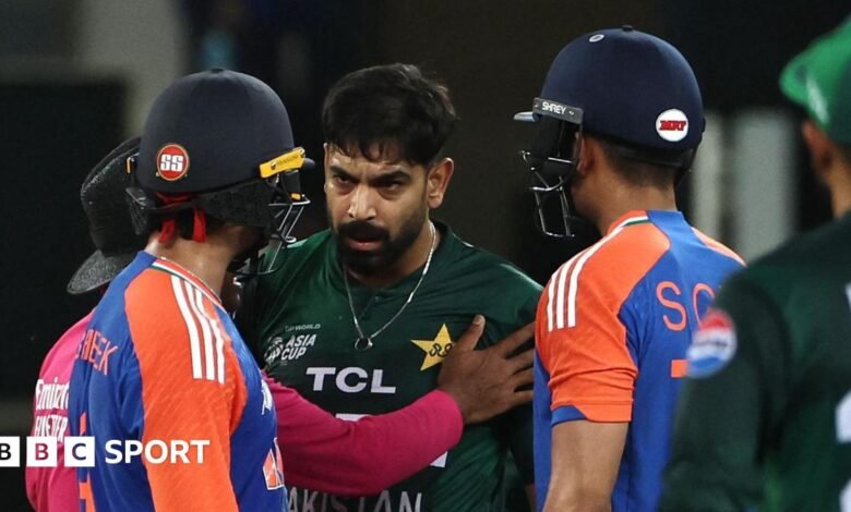 Asia Cup 2025: India y Pakistán ya no se dan la mano cuando Abhishek Sharma garantiza la victoria Asia Cup 2025: India y Pakistán ya no se dan la mano cuando Abhishek Sharma garantiza la victoria