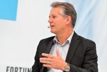 ¿Por qué el CEO de Walmart dice que AI no conducirá a reducir el número de empleados?