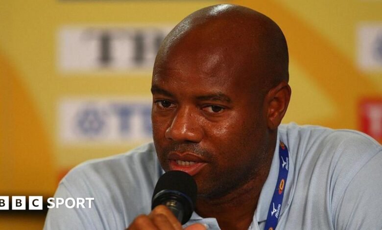Mike Powell: La persona que tiene el récord mundial a largo plazo se suspende indefinidamente