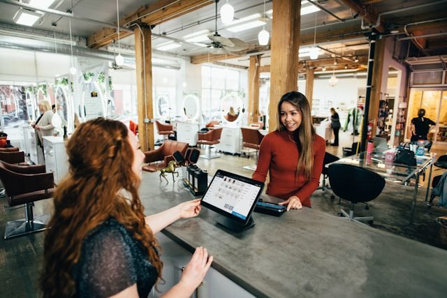 6 pasos simples para mejorar la experiencia del cliente hoy en día