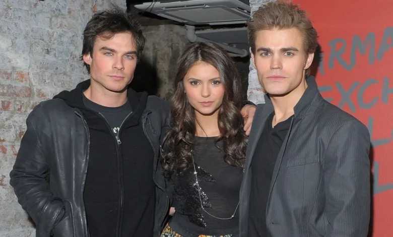 Nina Dobrove reveló por qué dejó el diario del vampiro y esto no se debe a la ruptura de Ian Somarhalder Nina Dobrove reveló por qué dejó el diario del vampiro y esto no se debe a la ruptura de Ian Somarhalder