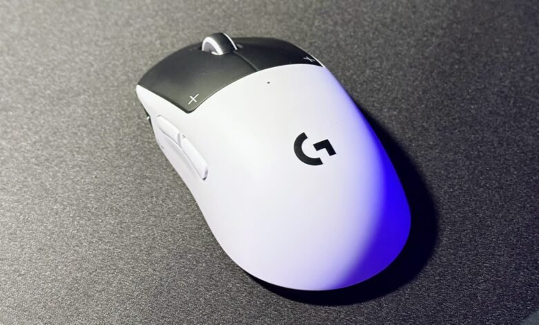 Logitech G’s Pro X2 SuperStrike presenta un caso convincente para combinar tecnología analógica y hápticos en un ratón de juegos