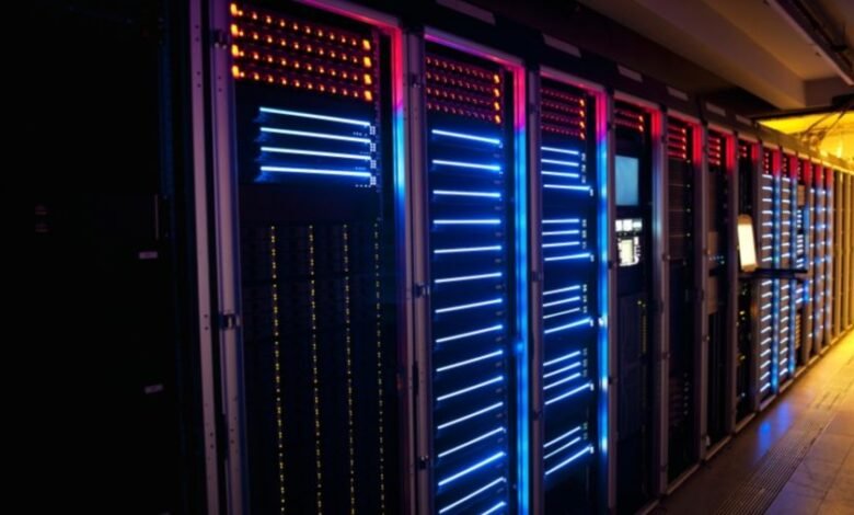 Los resultados de 1,000 líderes de TI muestran cómo las decisiones de alojamiento de servidores de VPS y el servidor están siendo influenciados por la escalabilidad y las necesidades de rendimiento
