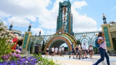Florida exime a los parques temáticos más grandes de las inspecciones de seguridad estatales, y alguien acaba de morir en una