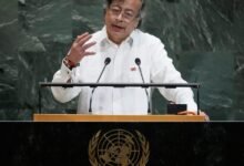 Estados Unidos revocó una visa para el presidente de Columbia después de que protestó y alentó a los soldados estadounidenses a desobedecer a Trump.