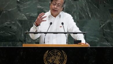 Estados Unidos revocó una visa para el presidente de Columbia después de que protestó y alentó a los soldados estadounidenses a desobedecer a Trump.