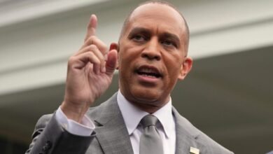 Jeffries: Video de Trump AI ‘diseñado para ser una distracción maligna’