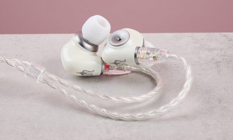 ¿Quieres entrar en un sonido de grado audiófilo? Comenzaría con estos auriculares con cable excelentes pero asequibles