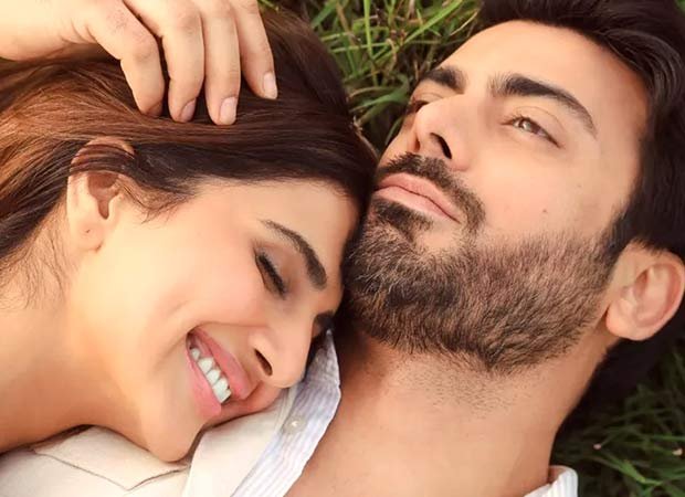 Mega Exclusive: Abir Gullal protagonizada por Fawad Khan-Bhani Kapoor finalmente para ser lanzado en películas indias el 26 de septiembre de 2025; 12 de septiembre Lanzamiento mundial: Bollywood News Mega Exclusive: Abir Gullal protagonizada por Fawad Khan-Bhani Kapoor finalmente para ser lanzado en películas indias el 26 de septiembre de 2025; 12 de septiembre Lanzamiento mundial: Bollywood News