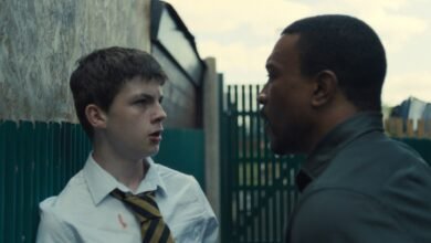 John McVe ha acusado a Channel 4k “disfrazado”