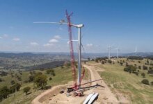 No hay viento nuevo, transmisión lenta y una huelga del comprador: por qué Australia puede perder su objetivo de energía renovable