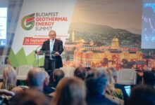 El crecimiento de la presión de calor bajo el enfoque del resumen de la energía de verano en Budapest 3.