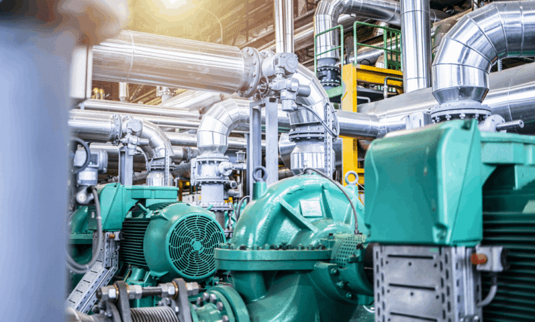 Exxon Mobil dispara un nuevo lubricante y combustible en el complejo de Singapur.