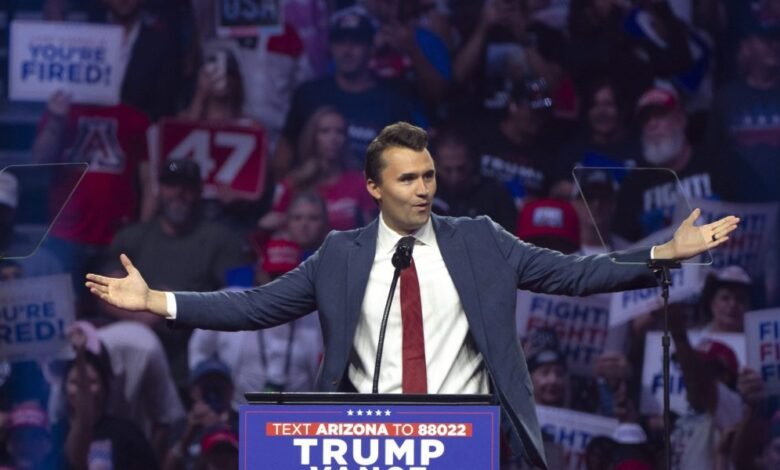 Charlie Kirk ha dejado a la universidad en medio del movimiento político de $ 92 millones por año, con una línea directa al presidente Trump en 31 años. Charlie Kirk ha dejado a la universidad en medio del movimiento político de $ 92 millones por año, con una línea directa al presidente Trump en 31 años.