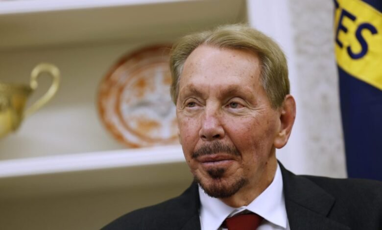 Larry Ellison está en la cúspide de superar a Elon Musk como la persona más rica del mundo después de que las acciones de Oracle subieron $ 70 mil millones durante la noche