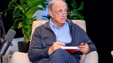 Ray Dalio pidió una ‘política de distribución repetida’ cuando los robots de IA y humanoide comenzaron a beneficiarse más del 1% al 10% más que otros.