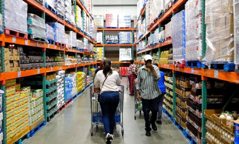 La economía de los Estados Unidos está funcionando aún más caliente de lo que se pensaba anteriormente, y el crecimiento del PIB podría alcanzar el 4% en el tercer trimestre.
