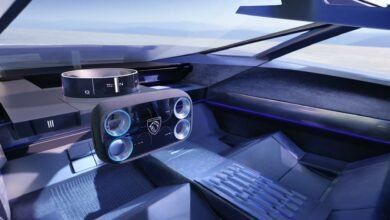 Sí, realmente, el próximo auto conceptual de Peugeot tendrá un volante cuadrado que funciona como un ‘controlador de videojuegos’