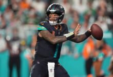 Dedos, Dolphins impresiona a los fanáticos de la NFL con la primera victoria a pesar de la lesión de la compañía en comparación con los campos y los aviones a reacción.