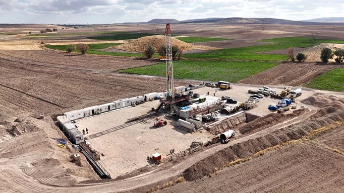 Proyecto de invernadero geotérmico en Kayseri, Türkiye progresando hacia 2026 operaciones