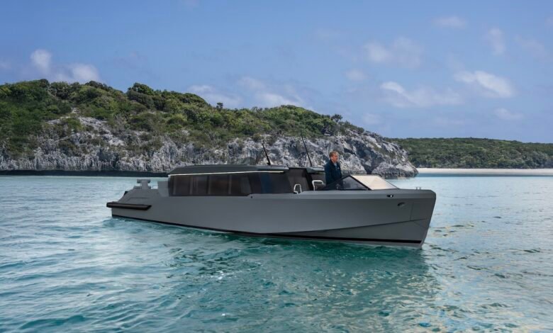 El barco de licitación se inspiró en la nueva definición del complejo de la superficie turística.