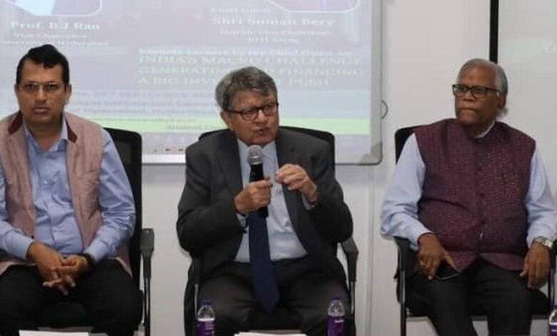 El empleo general en India aumentó en 150 millones de personas entre 2017 y 18 hasta 2022–23: el vicepresidente Niti Aayog Summan Bery.