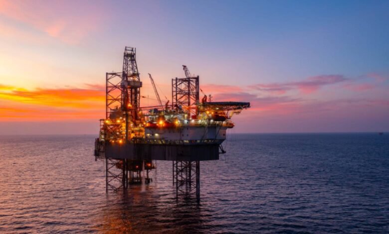 Señales EGPC de tres nuevos acuerdos de encuestas de petróleo y gas en Egipto.