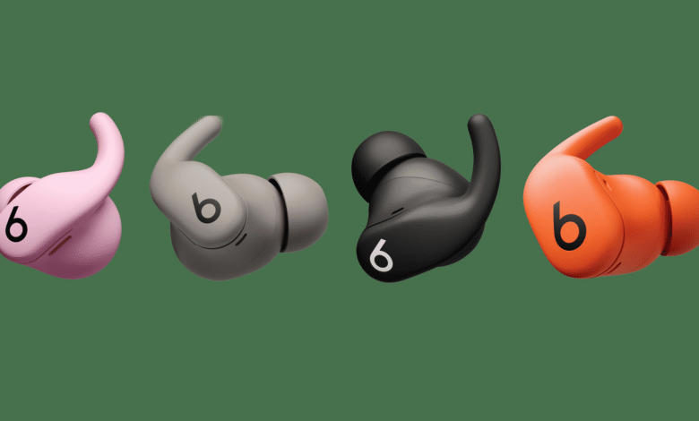 Beats lanza PowerBeats Fit Aurices inalámbricos con ANC y audio espacial en India