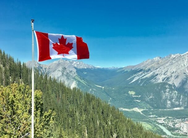 ¿Cómo los ciudadanos del Reino Unido pueden trabajar en Canadá: las opciones de empleos y visas?