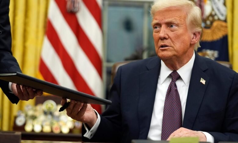 Trump dice que Microsoft debería despedir a su presidenta de asuntos mundiales, Lisa Monaco,
