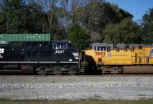 Trump, CEO de Union Pacific, discuta la adquisición de Norfolk Southern