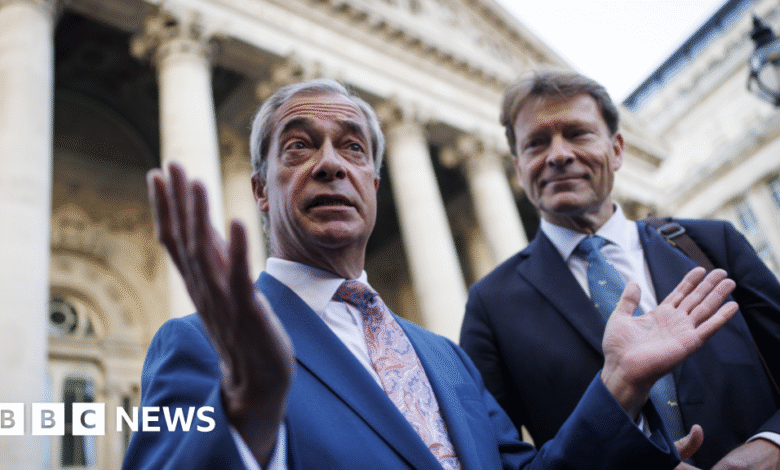 Nigel Farage insta al jefe del Banco de Inglaterra a detener las ventas de bonos del Reino Unido