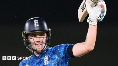 Nat Sciver-Brunt anotó 122 cuando derrotó a India en la Copa Mundial comenzó