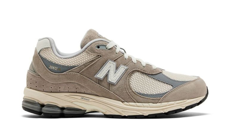 New Balance 2002r Stone Stone Sports Shoes