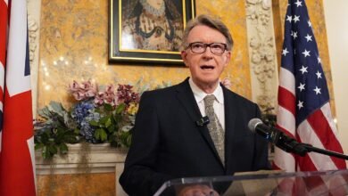 PM del Reino Unido dispara a Peter Mandelson como enviado para nosotros después de los correos electrónicos de Epstein